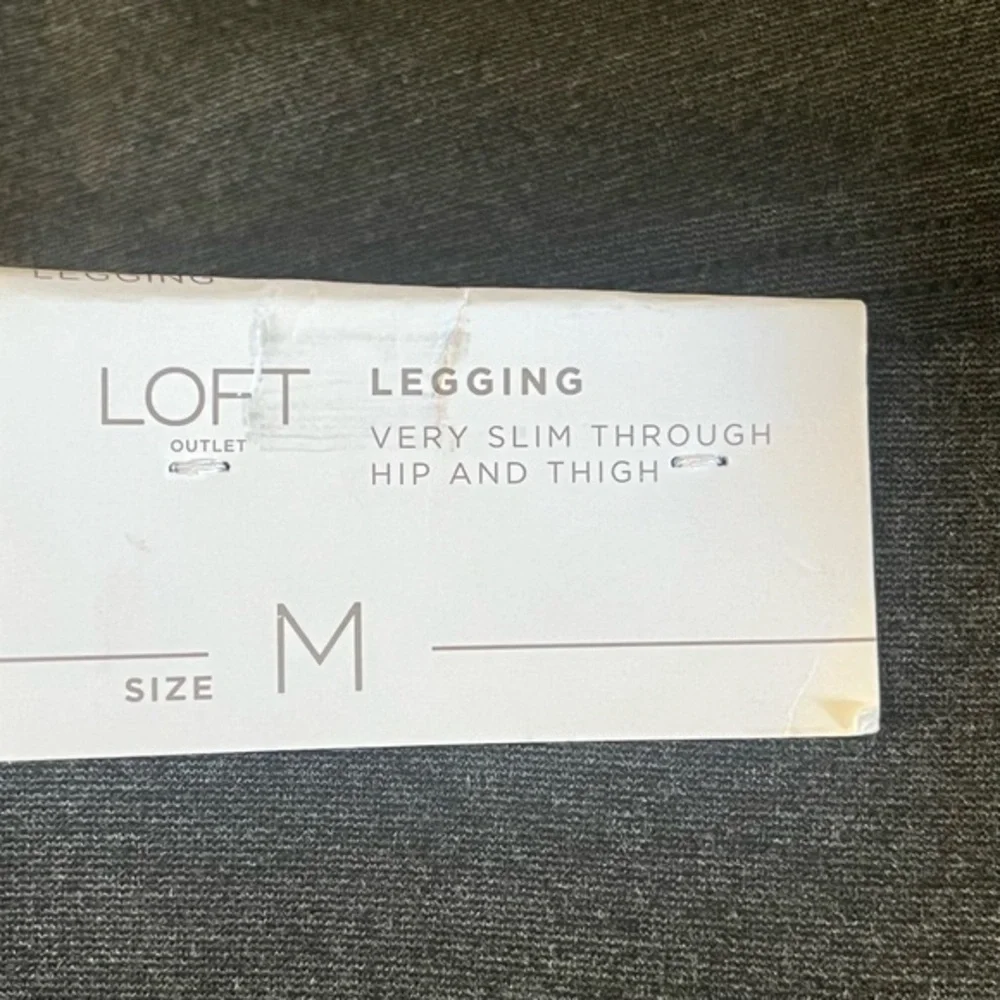 LOFT Outlet Leggings Very Slim Hip & Thighs Women M Gray Elastic Waist 33x26 NWT - Picture 8 of 8